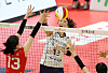 Jung Dae-young, center, in action during a V League game between Korea Expressway Corporation Hi-Pass and the Gwangju Pepper Savings Bank AI Peppers at Yeomju Gymnasium in Gwangju on Jan. 12. [YONHAP]