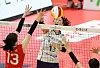 Jung Dae-young, center, in action during a V League game between Korea Expressway Corporation Hi-Pass and the Gwangju Pepper Savings Bank AI Peppers at Yeomju Gymnasium in Gwangju on Jan. 12. [YONHAP]