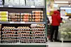 Eggs are displayed at a large supermarket in downtown Seoul on Monday. Prices of cartons of 30 eggs have been on the rise, exceeding 6,000 won ($5.46) for the first time since March 2018. This comes as the highly pathogenic avian influenza has not subsided at domestic poultry farms. [NEWS1]