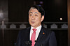 Lee Dong-kwan, chairman of the Korea Communications Commission (KCC), speaks to reporters after the Democratic Party (DP) filed a motion to impeach him at the National Assembly in western Seoul on Thursday. [YONHAP]