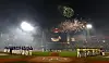 Players from the Dream All-Stars and Nanum All-Stars watch a fireworks display at the end of the KBO All-Star Game at Sajik Baseball Stadium in Busan on July 15. [NEWS1]
