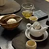 A tea set including a tea-infused gelato is offered at 12,000 won ($8). [KIM DONG-EUN]