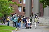 A student gives a walking tour of the campus of Harvard University in Cambridge, Massachusetts on May 23. [REUTERS/YONHAP]