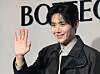 Actor Kim Seon-ho poses for a photo at luxury brand Bottega Veneta's media event in Seongdong District, eastern Seoul, on Jan. 28. [NEWS1]