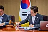President Lee Jae Myung presides over a Cabinet meeting at the Yongsan presidential office in central Seoul on July 8. [PRESIDENTIAL OFFICE]