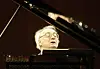 Austrian pianist Alfred Brendel performs at the Lucerne Festival Piano 2004, in Lucern, Switzerland. [AP/YONHAP]