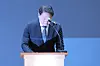 SK Group Chairman Chey Tae-won bows in apology during a press conference at SKT Tower in Jung District, central Seoul, on May 7. [JOINT PRESS CORPS]