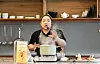Chef Yoon Ji-ah teaches how to make Galbijjim. [MODIST FILM]
