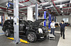 GM Korea technicians inspect a Cadillac Escalade at the GM Korea Seoul Service Center in Yeongdeungpo District, western Seoul. [GM KOREA]