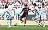 FC Seoul captain Jesse Lingard, center, dribbles during a K League 1 match against Gimcheon Sangmu at the Seoul World Cup Stadium in western Seoul on March 3. [YONHAP]