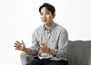 Hanteo Global CEO Kwak Young-ho speaks during an interview with the Korea JoongAng Daily in August at the company's headquarters in southern Seoul. [PARK SANG-MOON]
