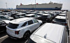 Export-bound cars are lined up at the East Pier of Hyundai Glovis’ Pyeongtaek International Terminal in Poseung-eup, Pyeongtaek, Gyeonggi, on March 31. [NEWS1]