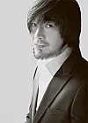 Veteran singer Yim Jae-beum to retire from four-decade-long music career
