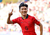 Hwang In-beom celebrates after scoring the first goal during a Group E match against Bahrain at the 2023 AFC Asian Cup in Doha, Qatar on Jan. 15. [YONHAP]
