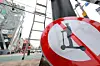Workers install signage in Mapo District, western Seoul on May 15, a day before the launch of an e-scooter-free zone. [YONHAP]