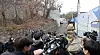 Reporters line the road outside the presidential safe house in Jongno District, central Seoul, on Jan. 20, as police attempt to raid the residence for documents and surveillance camera footage tied to President Yoon Suk Yeol's Dec. 3 declaration of martial law. [NEWS1]