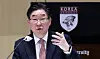 Korea University President Kim Dong-one talks during a press conference at the university campus in Seongbuk District, northern Seoul, on April 14. [NEWS1]