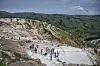 Miners work at the D4 Gakombe coltan mining quarry in Rubaya, Democratic Republic of Congo, on Friday, May 9. [AP/YONHAP]