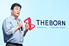 Theborn Korea CEO Paik Jong-won gives a presentation to buyers at The Shilla Seoul Hotel in central Seoul on Sept. 3. [THEBORN KOREA]