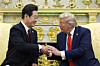 U.S. President Donald Trump, right, shakes the hand of President Lee Jae Myung during a meeting in the Oval Office of the White House in Washington on Aug. 25. [AP/YONHAP]