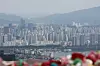 Apartment buildings in Seoul are seen on June 19, as apartment prices in the capital continued to climb, recording the largest weekly increase in six years and nine months in the third week of June. [YONHAP]