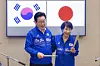 President Lee Jae Myung, left, poses with Japanese Prime Minister Sanae Takaichi in Nara, Japan, on Jan. 13. [AP/YONHA]