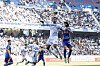 FC Anyang forward Bruno Mota, second from right, vies for the ball during the K League 1 match against Ulsan HD at Munsu Football Stadium in Ulsan on Feb. 16. [K LEAGUE]