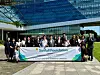 Sunfull Foundation Chairman Min Byoung-chul, eleventh from left, and Seongnam Mayor Shin Sang-jin, ninth from left, pose with Indonesian influencers Ruben Onsu, eighth from left, Inara Rusli, fifth from right, Indonesian film producer Shankar Ramchand, fourth from right, and other participants in a declaration ceremony for the K-Respect & No Hate Comments Campaign, in front of the Seongnam City Hall in Gyeonggi, on July 15. [SUNFULL FOUNDATION]