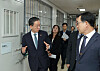 Justice Minister Jung Sung-ho is seen during an inspection of the Yangju Immigration Office in Yangju, Gyeonggi on Sept. 19. [YONHAP]