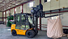 A view of Seoul’s banner waste collection center in Yongdap-dong, Seongdong District, eastern Seoul. About 40 tons of discarded banners are expected to be processed and recycled at the site annually. [SEOUL METROPOLITAN GOVERNMENT]