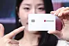 A mock credit card installed with LG Innotek's next-generation smart IC substrate [LG INNOTEK]