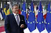 European Commissioner for Trade and Economic Security Maros Sefcovic arrives for a meeting of EU trade ministers at the European Council building in Brussels on May 15. [AP/YONHAP]