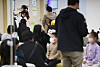 Children and parents are seen waiting for flu vaccinations at a hopsital in Seongbuk District, northern Seoul, on Nov. 11. [YONHAP]
