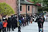 Mourners line up at the underground chapel of Myeongdong Cathedral in central Seoul on April 22 to pay their respects at the memorial altar for the late Pope Francis. [YONHAP]
