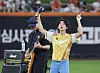 Choi Jung-hoon of indie band Jannabi performs at a baseball stadium in Daejeon on July 12, 2025. [NEWS1]