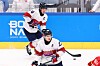 Korean players in action during a men's ice hockey Group A match at the Asian Winter Games in Harbin, China on Feb. 4.  [YONHAP]