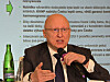 CEZ CEO Daniel Benes speaks about a delay in the signing of an $18 billion contract with Korea Hydro & Nuclear Power during a press briefing in Prague on May 7. [JOINT PRESS CORPS]