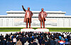 Statues of North Korean founder Kim Il-sung, left, and Kim Jong-il, the founder's successor and son [YONHAP]