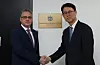 Ariel Lorenzo Rodriguez, left, director general for Asia and Oceania affairs at the Cuban foreign ministry, poses for photo with Lee Joo-il, director general for Central and South American affairs at Korea's foreign ministry, during a plaque-unveiling ceremony ahead of the official opening of the Cuban Embassy in Seoul, on June 10. [YONHAP]