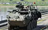 A U.S. Army Stryker armored vehicle crosses the Namhan River on a floating bridge during a Korea-U.S. combined river-crossing exercise in Yeoju, Gyeonggi, on Sept. 27. The drill involved the Army’s 7th Engineer Brigade and the 11th Engineer Battalion of the U.S. 2nd Infantry Division/ROK-U.S. Combined Division. [YONHAP]