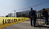 A one-kilometer stretch of road between Yangji Intersection in Gwangmyeong and Hohyeon Intersection in Anyang, Gyeonggi, was closed after a report that a nearby subway construction site could collapse on April 11. [NEWS1]