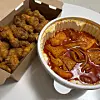 Kyochon's sweet-and-savory Honey combo and Yeopgi Tteokbokki's tteokbokki [WOO JI-WON]