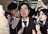 PPP Rep. Cho Kyeong-tae answers questions from the press at the National Assembly complex in Yeouido, western Seoul, on Tuesday. [NEWS1]