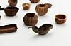 Pieces by tea house Goyeonsanbang in South Gyeongsang province [KOREA CRAFT & DESIGN FOUNDATION]