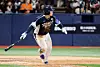 Korea's Moon Hyun-bin hits an RBI single during a K-Baseball Series game against the Czech Republic at Gocheok Sky Dome in western Seoul on Nov. 9. [YONHAP]