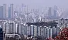 An apartment complex in Seoul is seen on April 16. [NEWS1]
