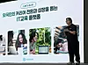 Vladi Mun, CEO of SChoice Hapsida, gives his pitch during the Chung Ju-yung Startup Competition Demo Day at Coex in Gangnam District, southern Seoul, on Oct. 29. [LEE TAE-HEE]