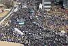 Protesters for President Yoon Suk Yeol's impeachment rally at Gwanghwamun, Jongno District, central Seoul, on March 15. [NEWS1]
