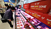 U.S. beef is sold at a large supermarket in Seoul on Nov. 14. [NEWS1]
