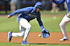Los Angeles Dodgers' Kim Hye-seong warms up prior to a baseball game against the St. Louis Cardinals in Los Angeles on Aug. 5. [AP/YONHAP]